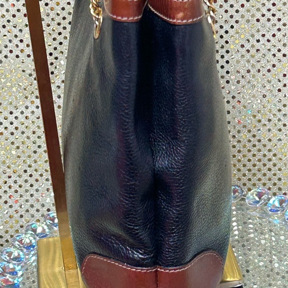 Bally Vintage Black and Brown Pebbled Leather Shoulder Bag Approx. 11 x 9.5 x 3 - Picture 5 of 17